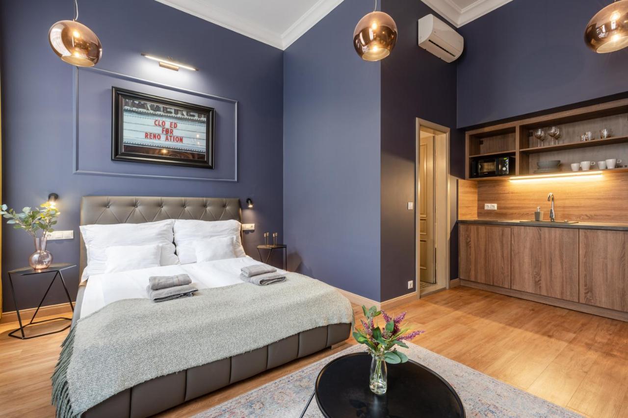 The Pearl Of The Heart Of Apartment Budapest