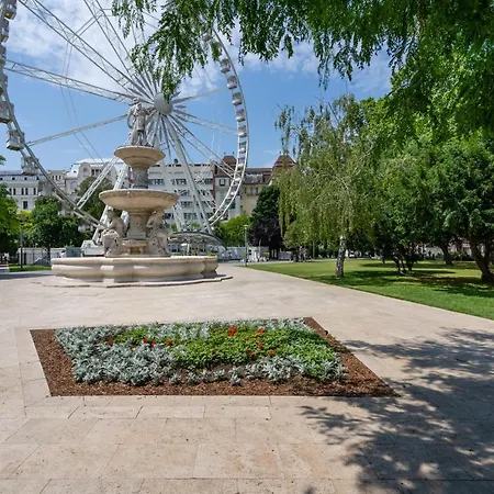 The Pearl Of The Heart Of Budapest Esterno foto