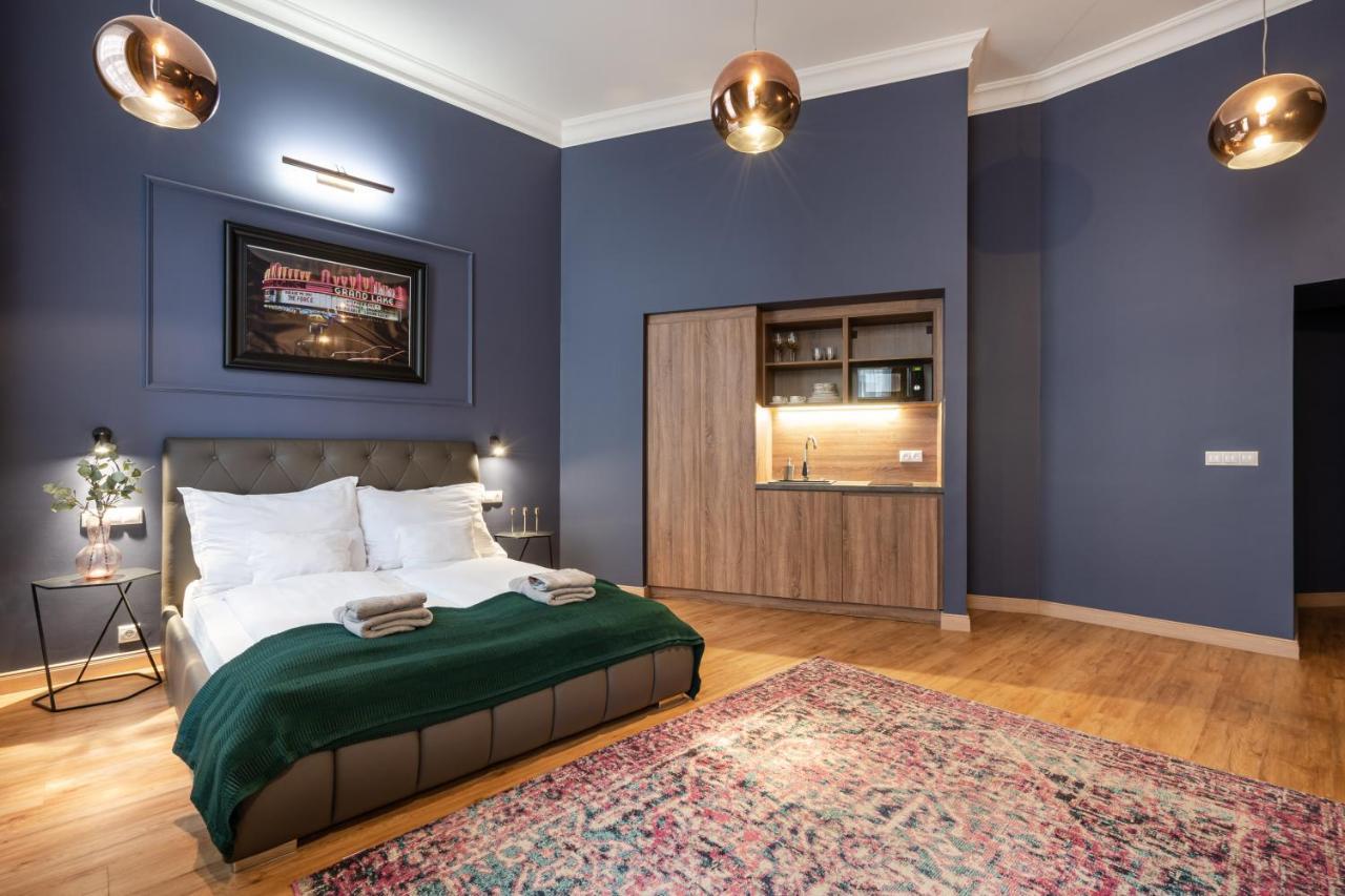The Pearl Of The Heart Of Appartamento Budapest